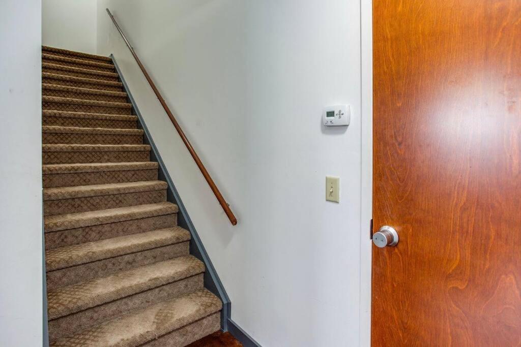 Centric Modern Loft W/ King Beds Apartment Rochester Exterior photo